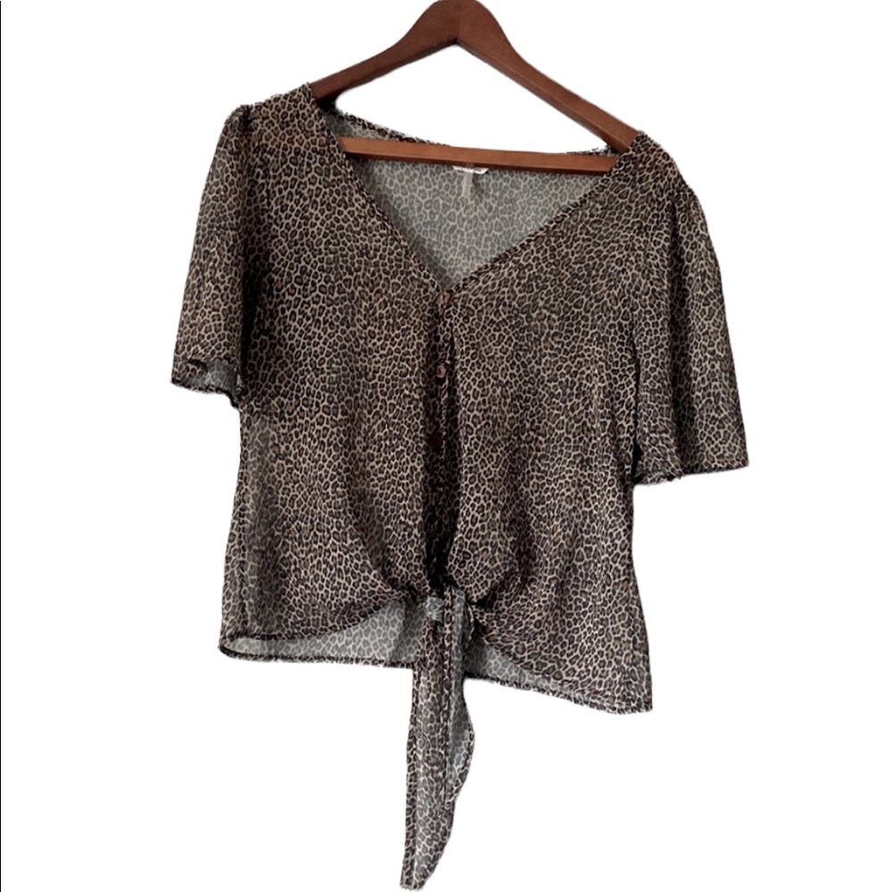 Kirra Animal Print Short Sleeve Top